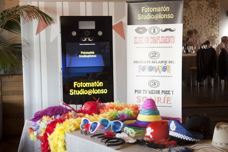 alquiler fotomatón madrid para boda y eventos